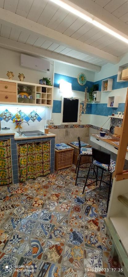 סירקוזה Casa Titanic Siracusa מראה חיצוני תמונה
